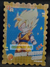 Charger l'image dans la galerie, Carte Dragon Ball Z + Polaroid First Edition V2 Part 1 n° QR-007 (2024) Kabao songoku dbz prisme foil holo cardamehdz point com