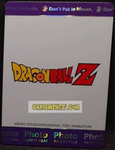 Charger l'image dans la galerie, Carte Dragon Ball Z + Polaroid First Edition V2 Part 1 n° UR-009 (2024) Kabao zoldo dbz cardamehdz point com