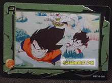 Charger l'image dans la galerie, Carte Dragon Ball Z + Polaroid First Edition V2 Part 2 n° R-008 (2024) Kabao songoku &amp; piccolo &amp; songohan dbz cardamehdz point com mehdz atout