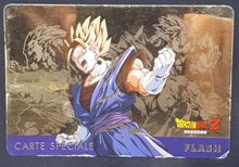 Charger l&#39;image dans la galerie, carte dragon ball z Carddass Le Grand Combat Part 4 Spéciale Flash (1996) bandai vegeto dbz prisme cardamehdz